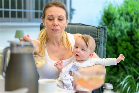 sexy aunt video|Woman Telling Adult Son She's a 'First.